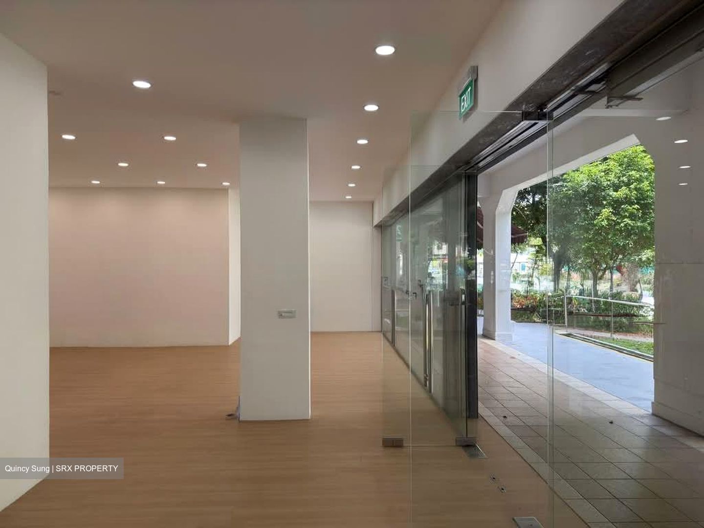 Geylang East Avenue 2 (D14), Shop House #559127301